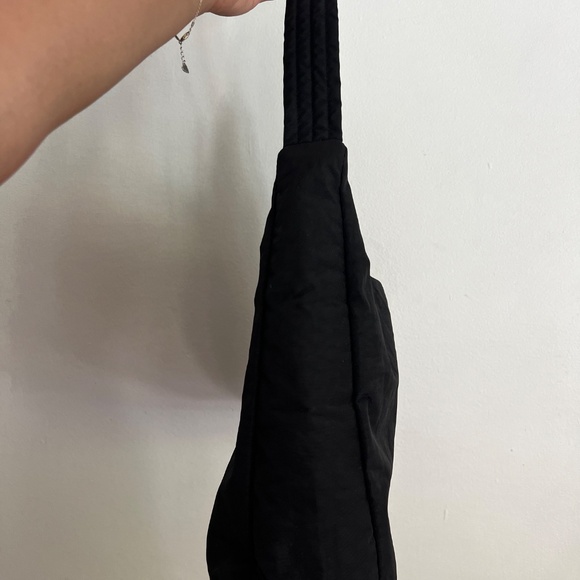 Baggu Nylon Medium Shoulder Bag - Picture 2 of 5